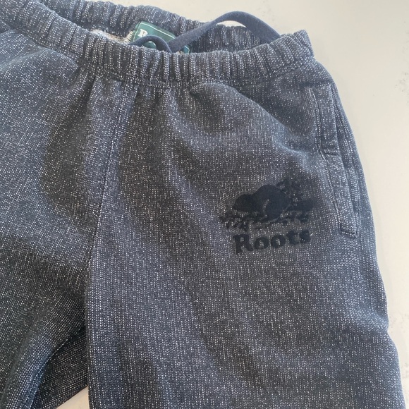 Black Pepper Roots, sweatpants size extra extra small - Picture 2 of 7